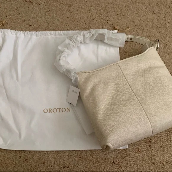 ✨Host Pick✨ Brand New Oroton Hobo Bag - Picture 2 of 8